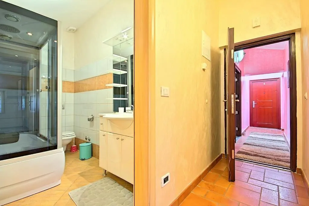Teo Apartment Porec Croatia