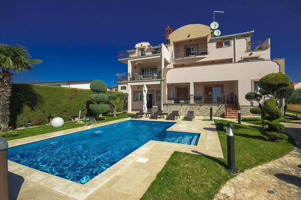 Teo Apartment Porec Croatia