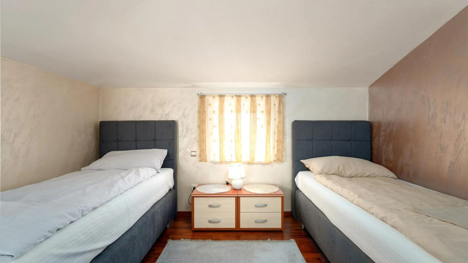 Teo Apartment Porec